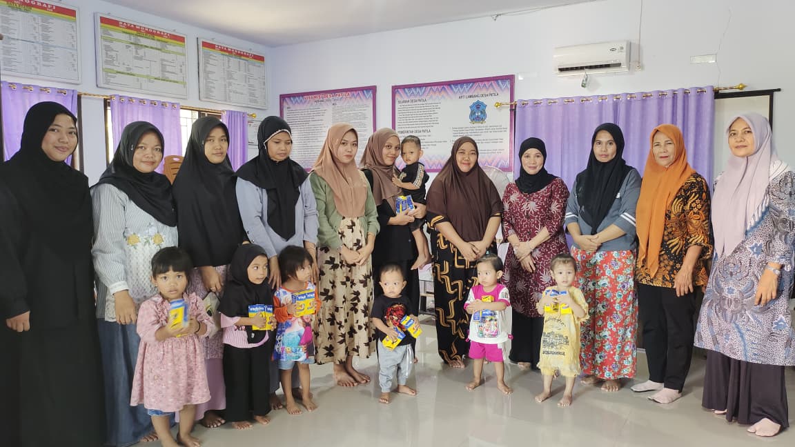Pemberian Vitaman Bagi Balita Stunting dan Kurang Gizi 